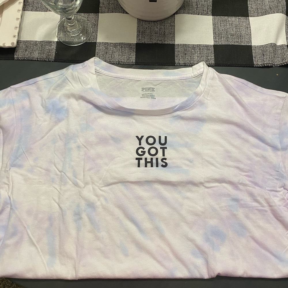 Victoria’s Secret Pink t-shirt